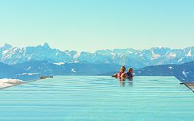 Infinitypool Alpinhotel Pacheiner - Gerlitzen Alpe - www.pacheiner.at