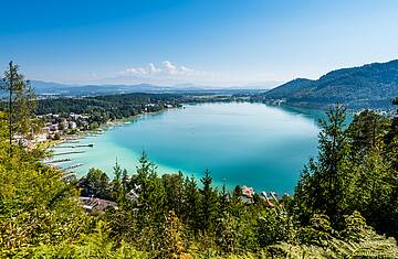 Blick über den Klopeiner See in Kärnten