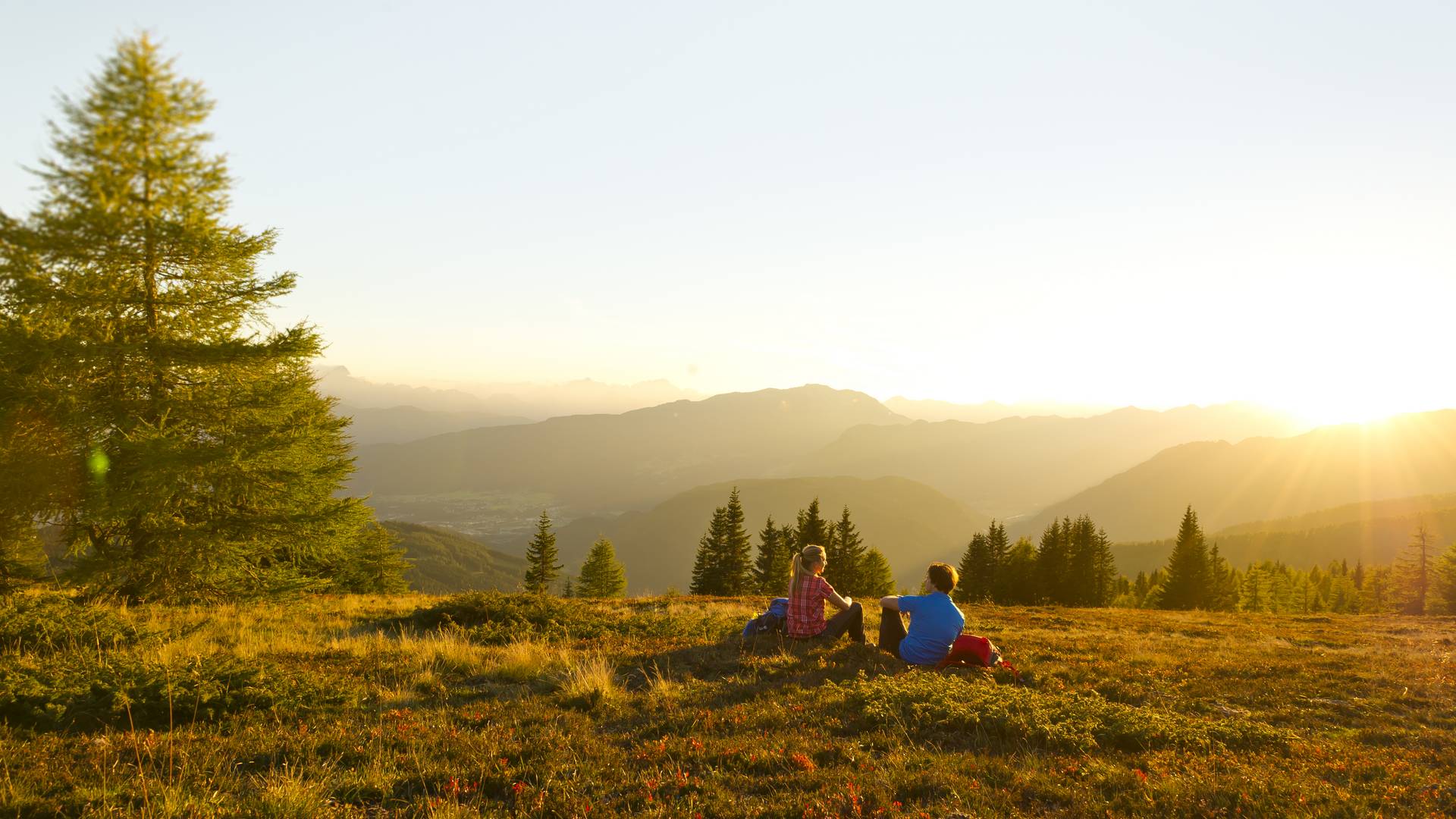 <p>Wandern am Alpe-Adria-Trail auf der Gerlitzen in der Region Villach</p>