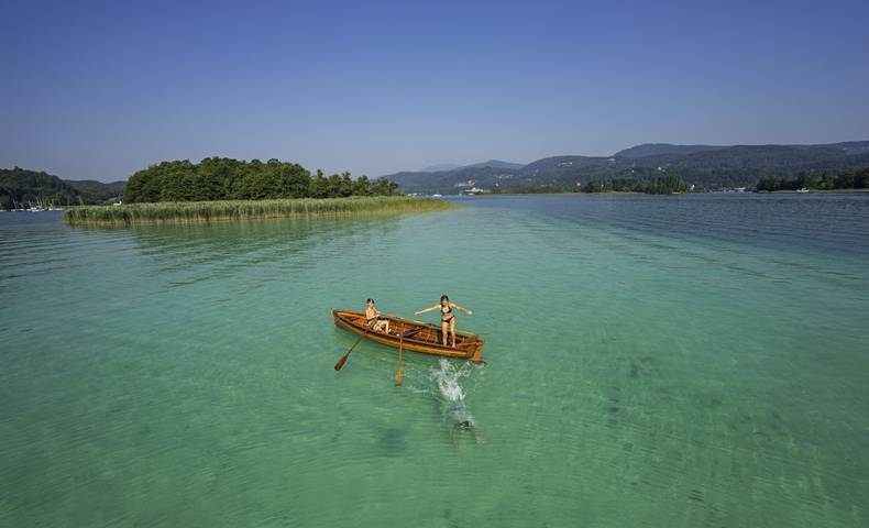 Wörthersee - Sprung in den See - Ruderboot