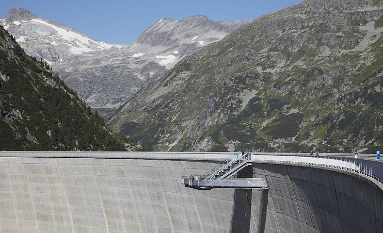 Motorradland Kärnten, Kölnbreinsperre mit Airwalk