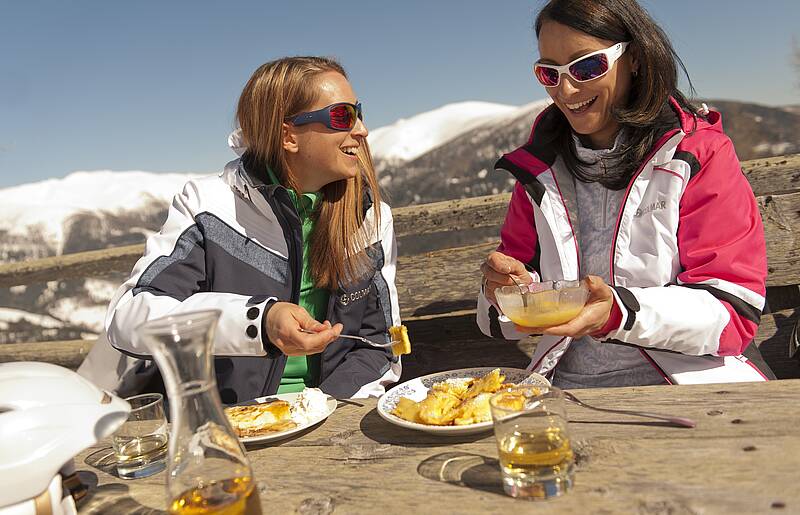 Nassfeld Kulinarik auf der Hütte