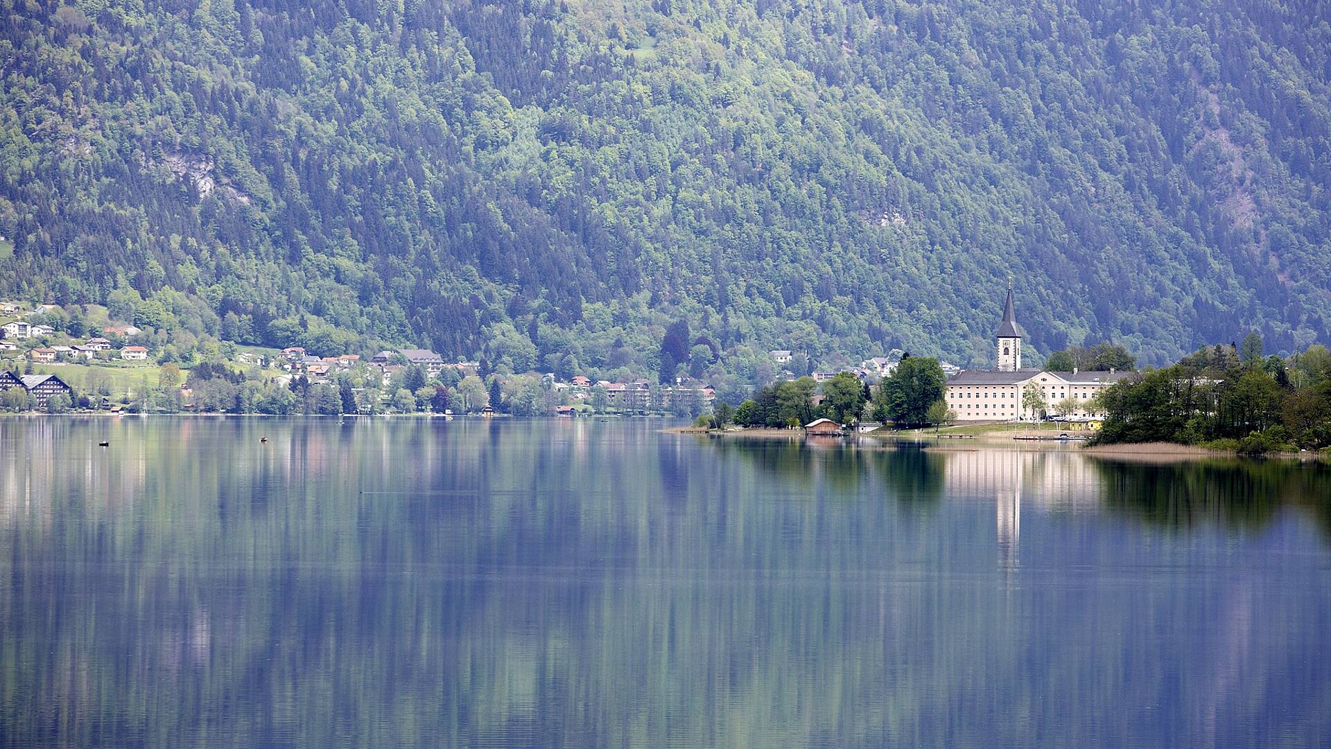 Ossiach mit dem Stift Ossiach in der Region Villach