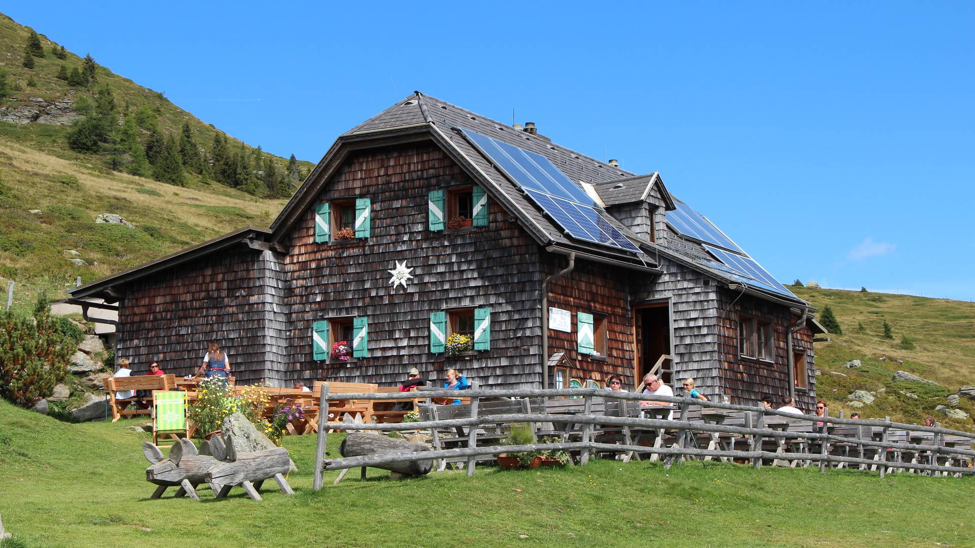 <p>Alpe Adria Trail Hütten, Millstätter Hütte</p>