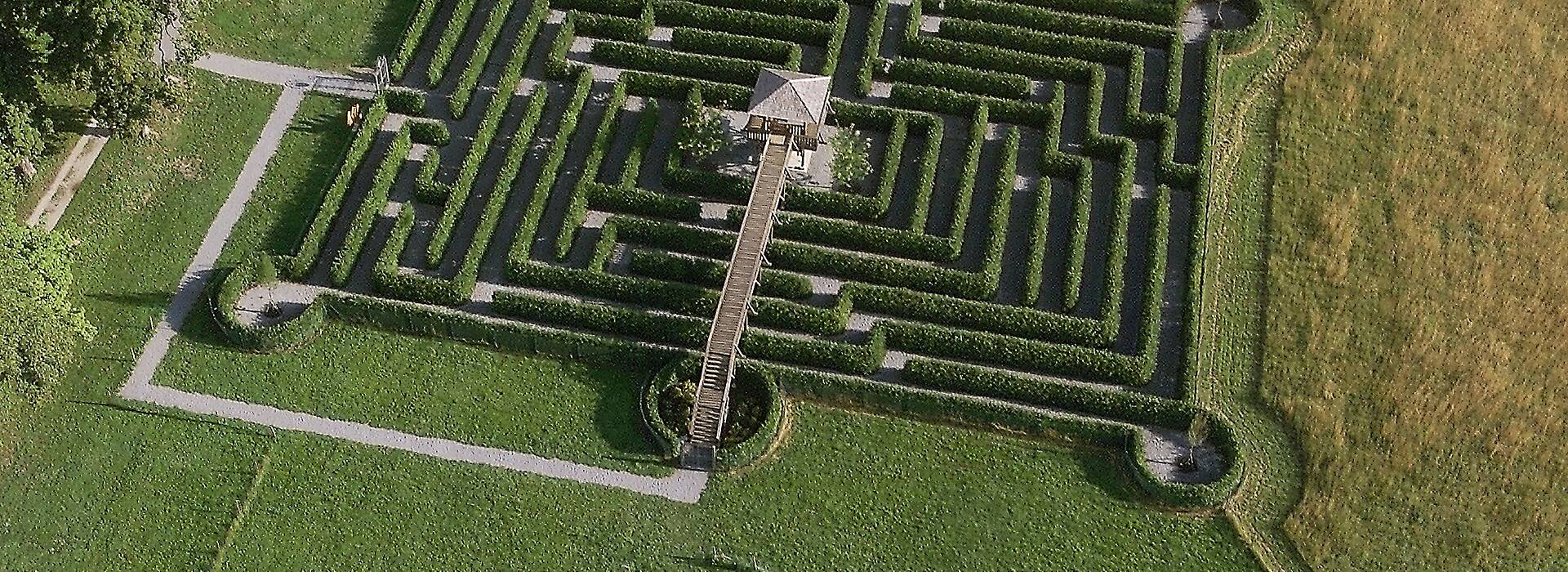 Labyrinth von Schloss und Tierpark Rosegg im Rosental