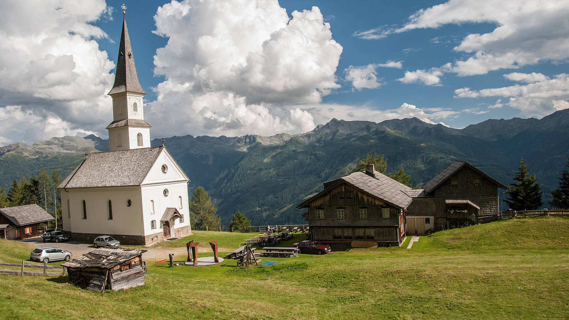 Rangersdorf mit der Wallfahrtskirche Marterle in der Nationalpark-Region Hohe Tauern
