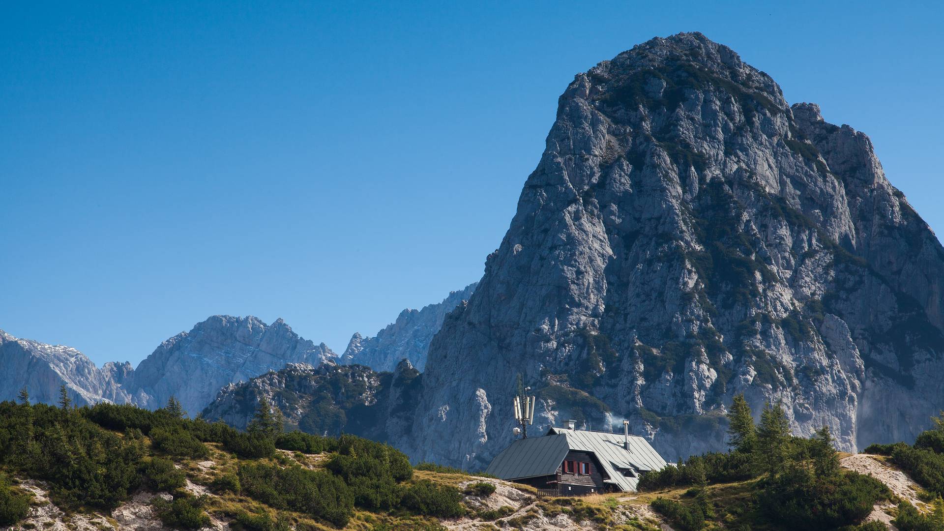 <p>Alpe Adria Trail Hütten, Poštarski dom, Vršič</p>