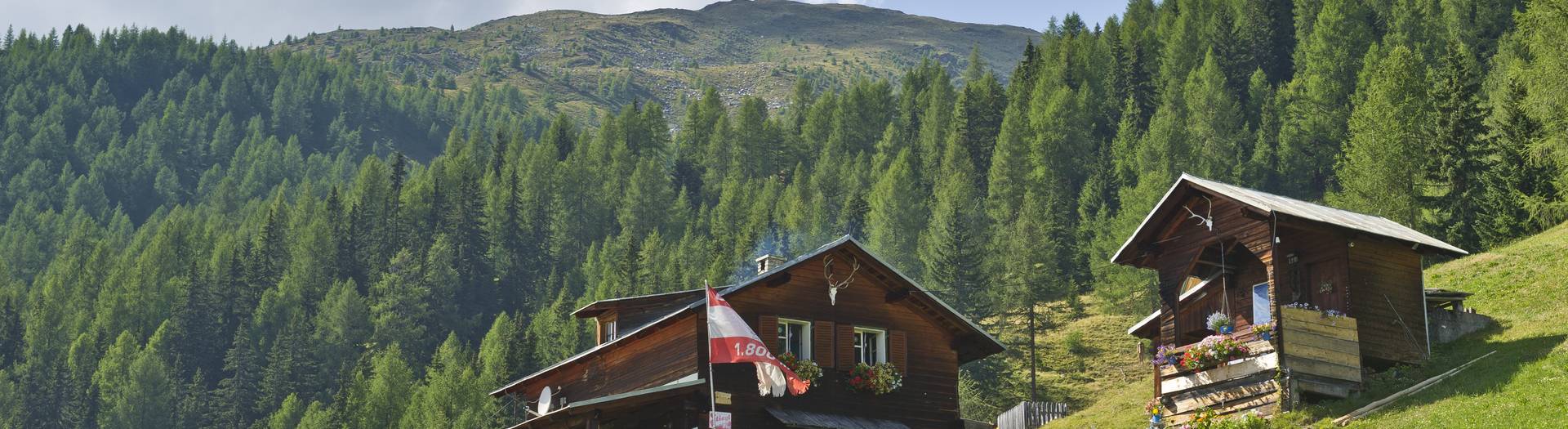 <p>Goldberghütte im Nationalpark Hohe Tauern</p>