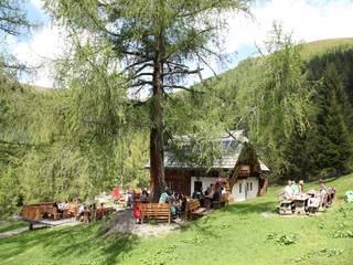 Lärchenhütte | bis Ende Oktober geöffnet; Montag und Dienstag Ruhetag