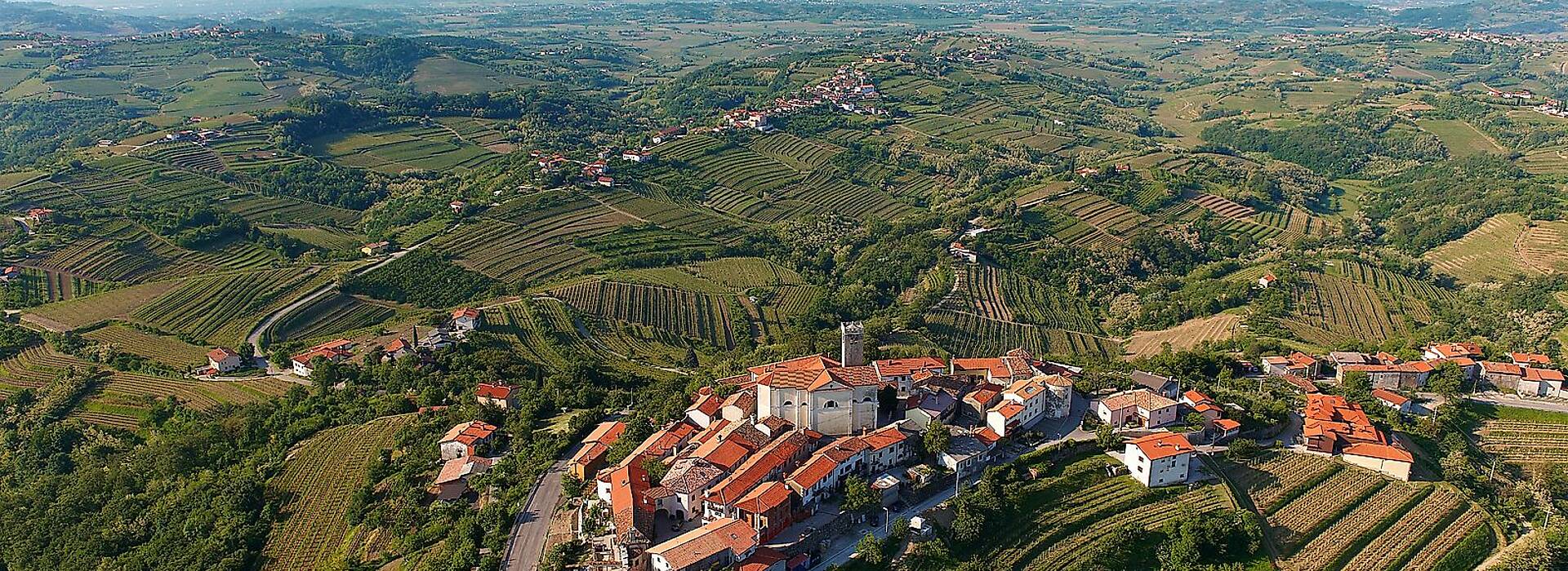 <p>Goriška Brda – Görzer Hügelland, Alpe Adria Trail</p>