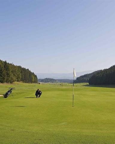 Jacques-Lemans-Golfclub-St-Veit-Laengsee-9080_SCALED_800x800.jpg