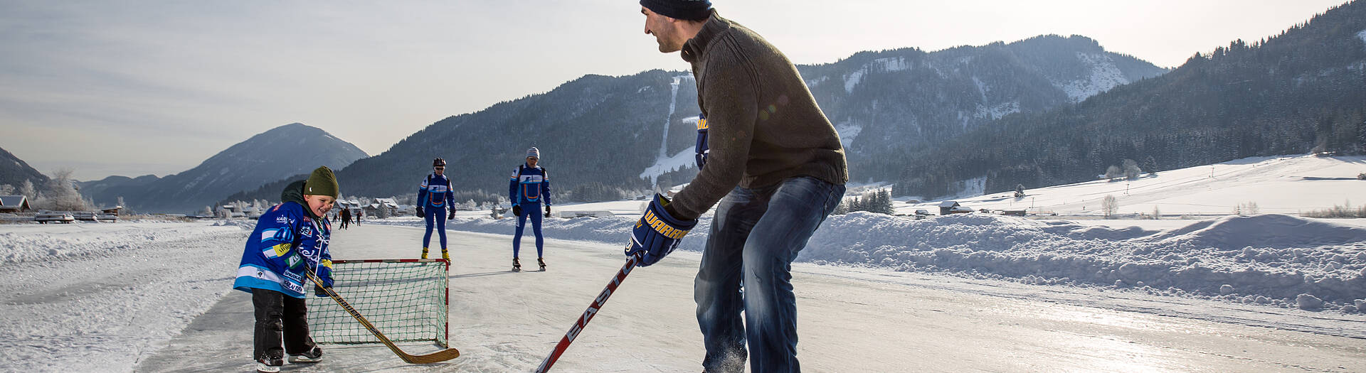 Eishockey am Weissensee