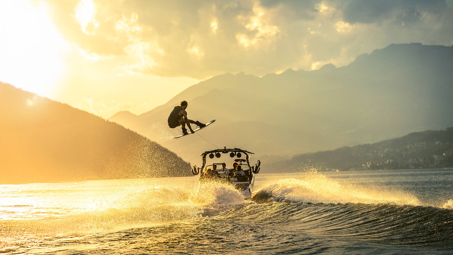 Wakeboarden am Millstaetter See