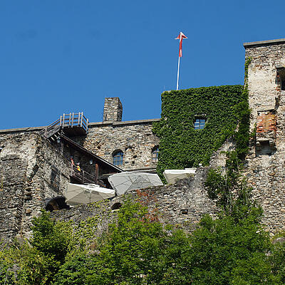 Burg Sommeregg 