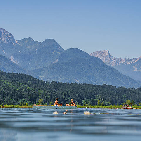 Abenteuerlust in der Region Nassfeld-Pressegger See_Ruderboot