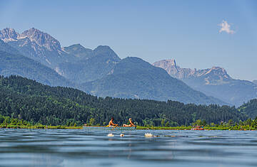 Abenteuerlust in der Region Nassfeld-Pressegger See_Ruderboot