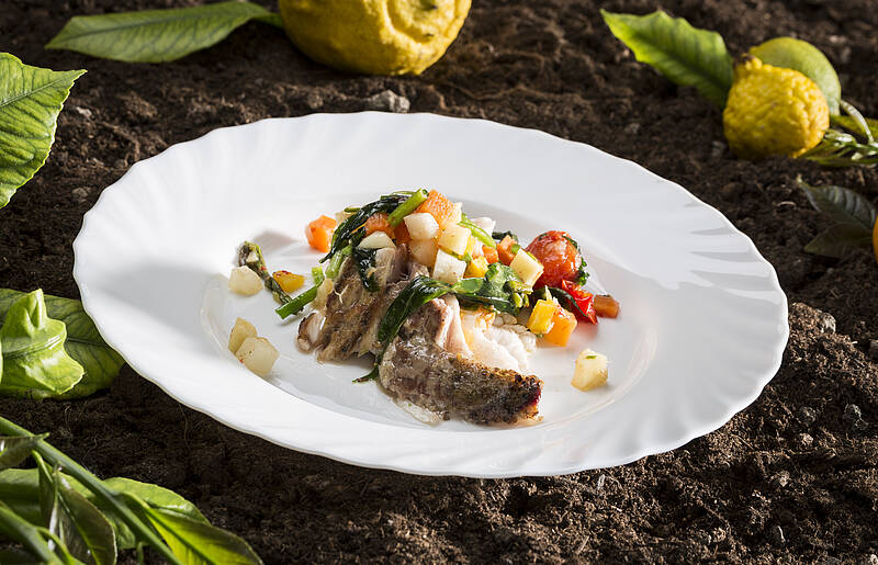 Fischspezialitäten in der Stiftsschmiede am Ossiacher See genießen