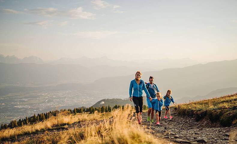 Gerlitzen Alpe_Familie wandern