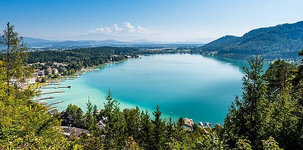 Blick über den Klopeiner See in Kärnten