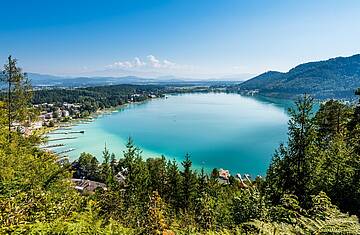 Blick über den Klopeiner See in Kärnten