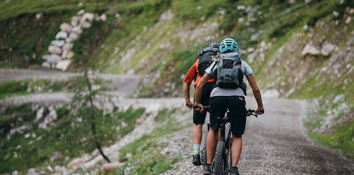 Biken in der Region um den Wolayersee