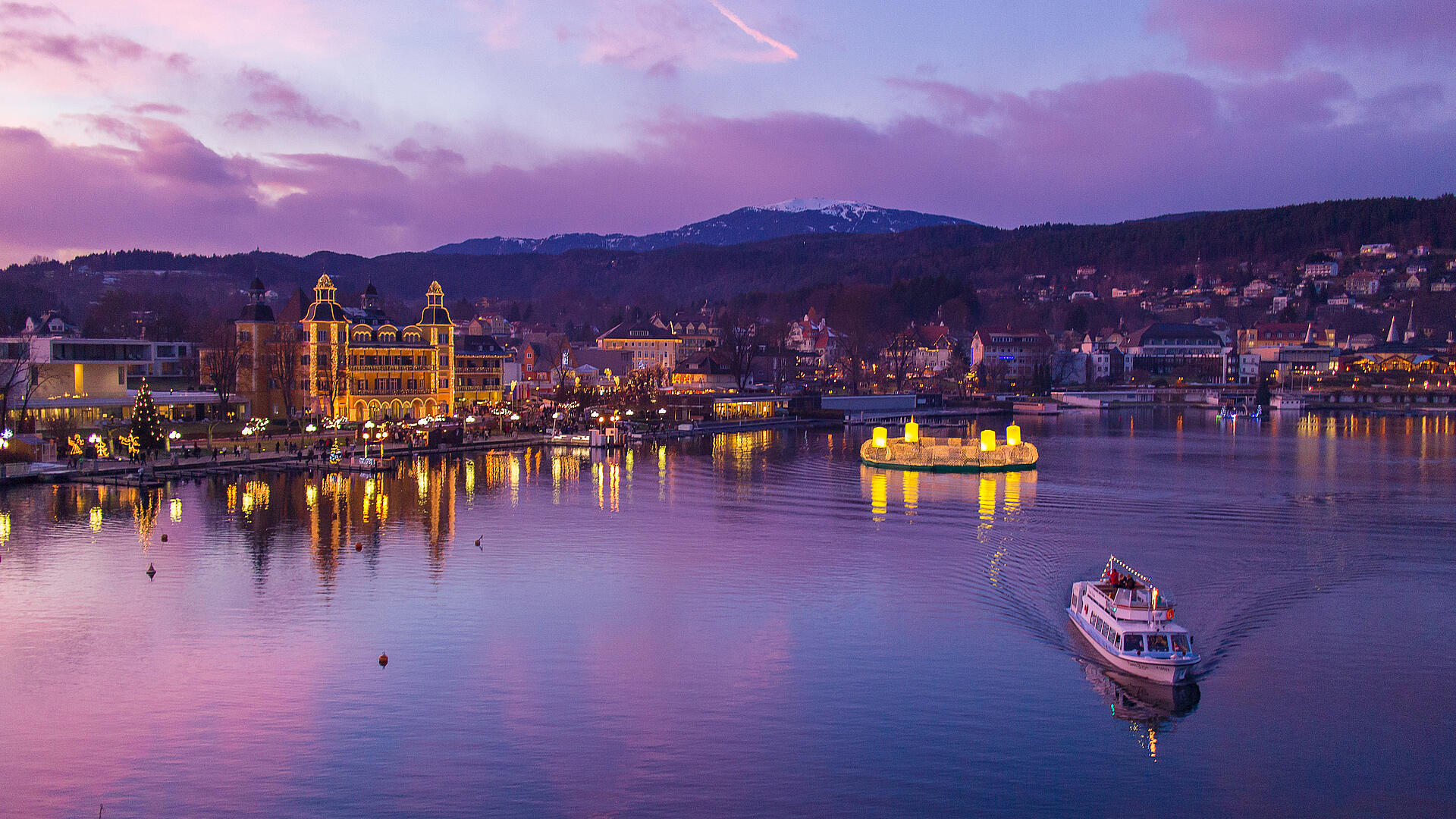 Veldener Advent mit Blick auf die Bucht