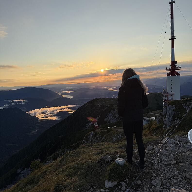 Sonnenaufgangswanderung am Dobratsch