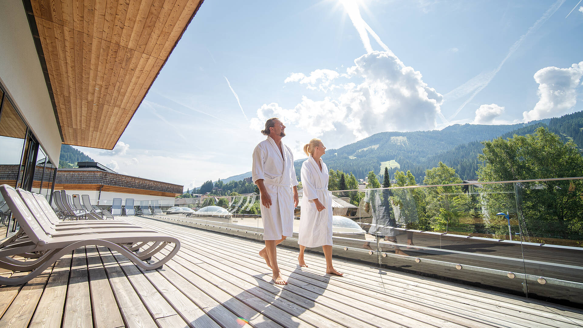 Paerchen bei der Therme St. Kathrein in Bad Kleinkirchheim