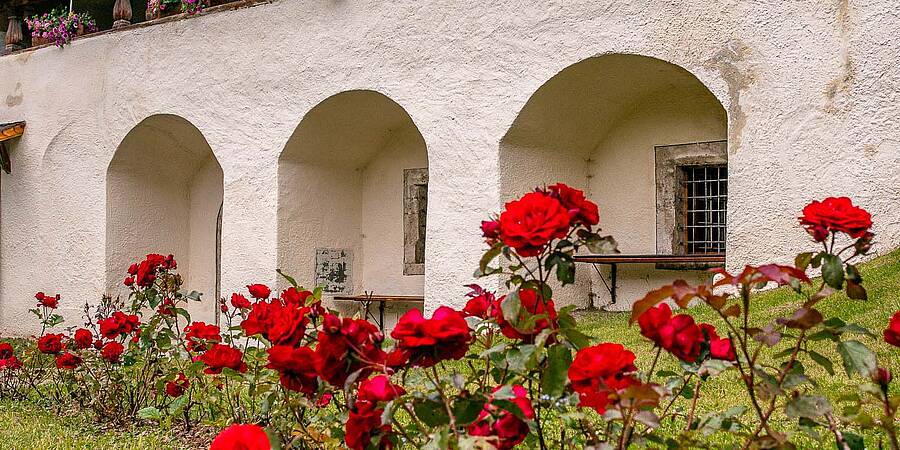 Auf Schmugglerwegen durch Bad Kleinkirchheim Kirche Kathrein