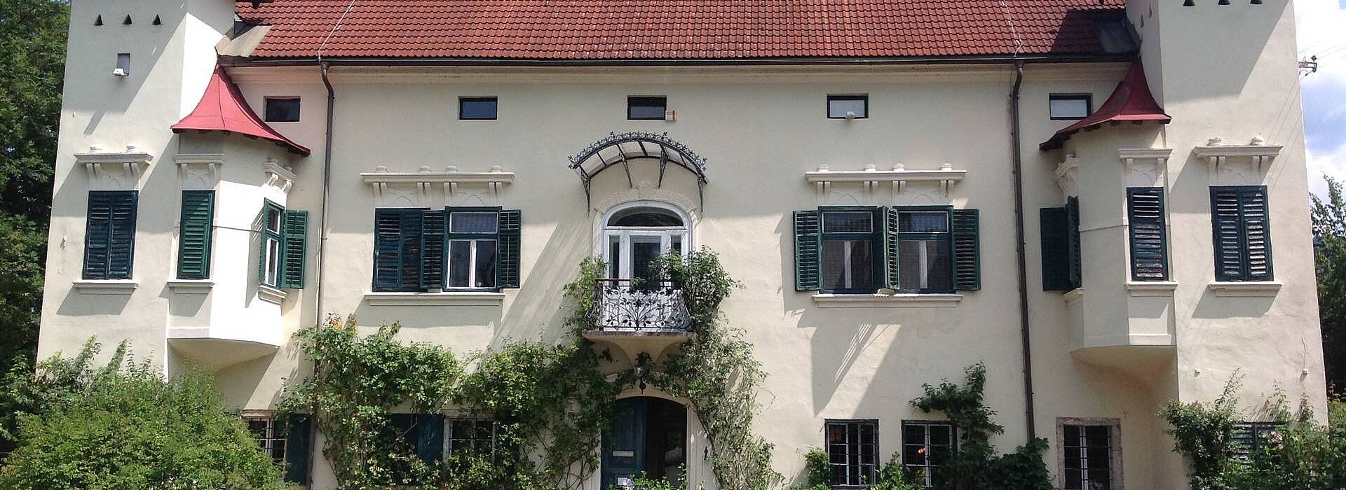 Burgen und Schlösser in Kaernten - Schloss Ebenau