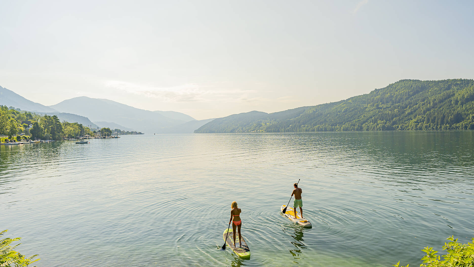 Stand Up Paddling am Millstaetter See