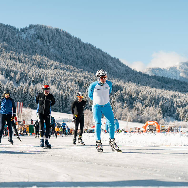 11 Stadte Tour am Weissensee, Kärnten, Österreich