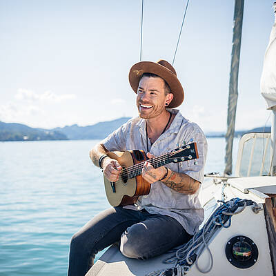Mit dem Boot am Wörthersee Kärntner Originale