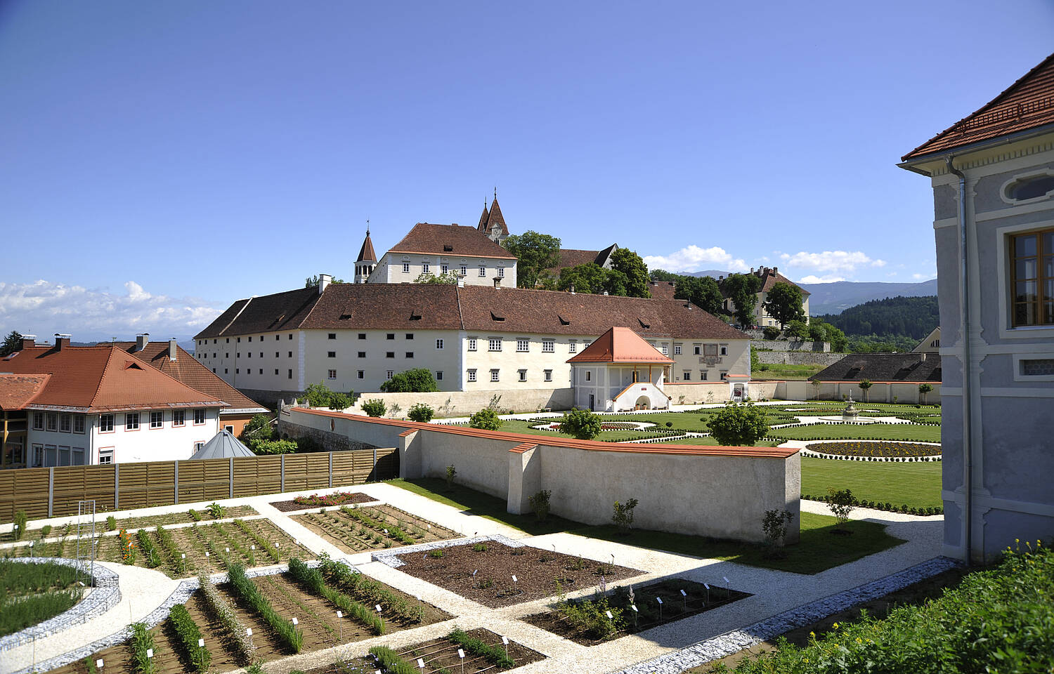 Stift Sankt Paul Aussenansicht