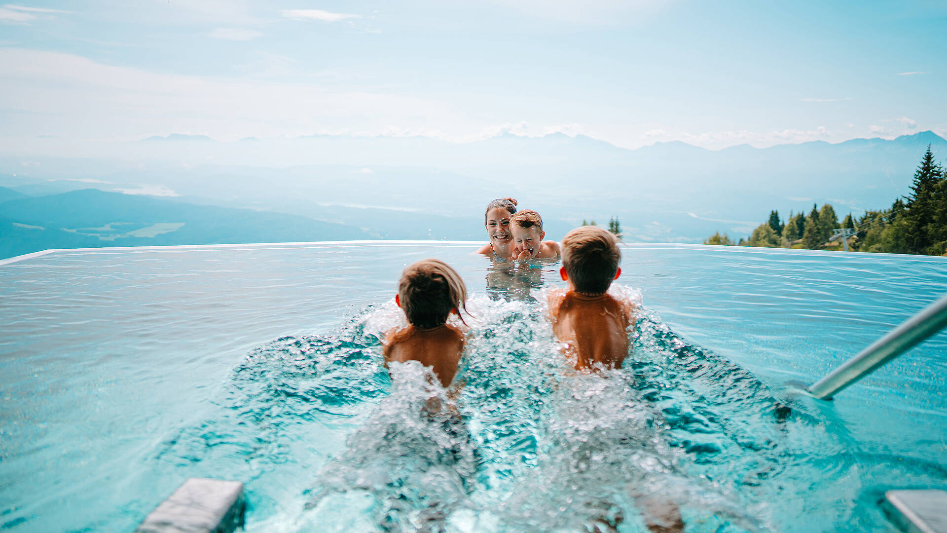 Feuerberg Pool Familienspass