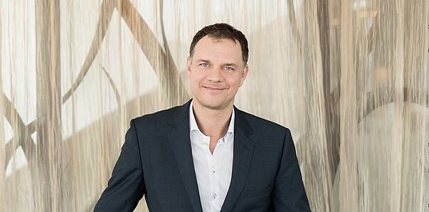 Dr. Volker Busch