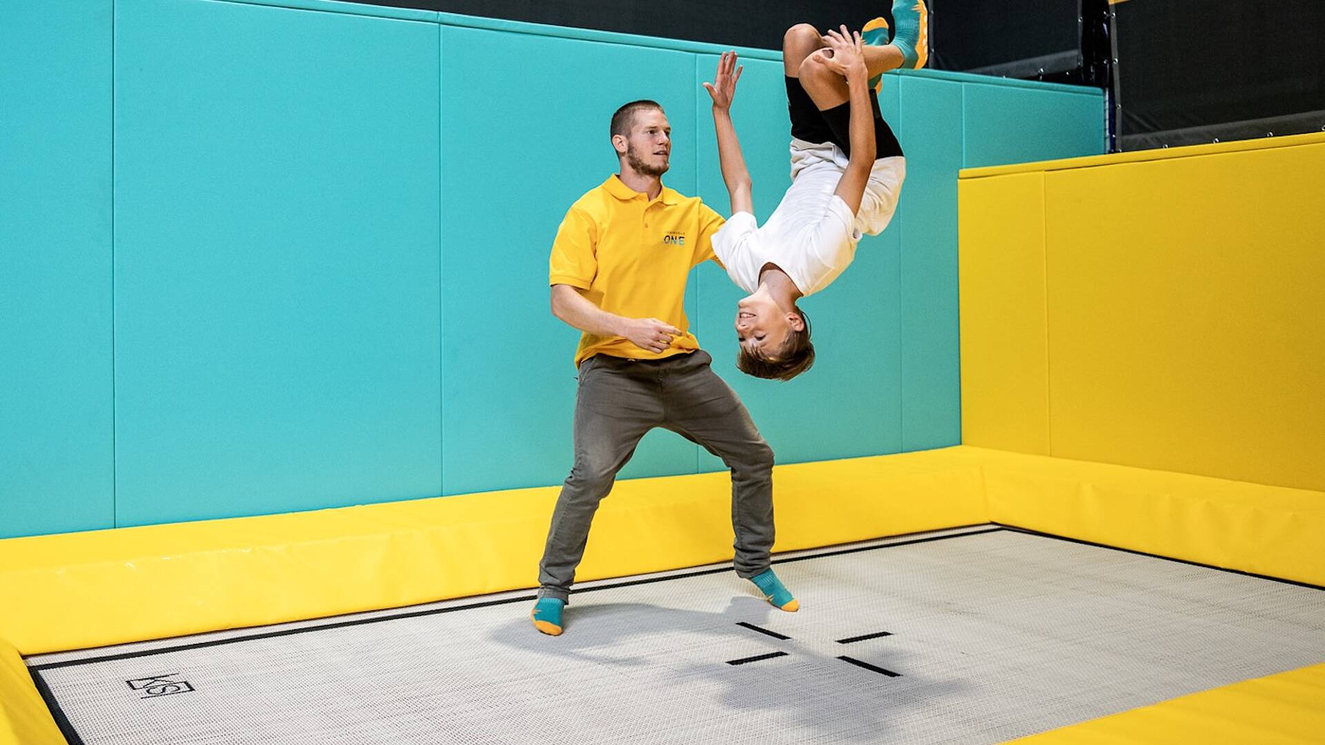 JUMPWORLD.ONE Zertifizierte TrampolintrainerInnen