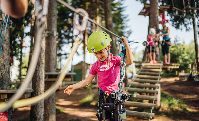 Kletterspass im Kletterwald auf der Gerlitzen 