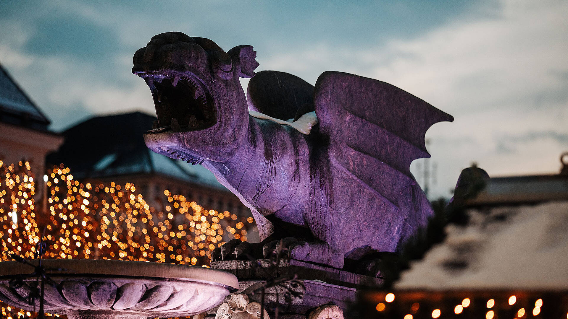 Christkindlmarkt in Klagenfurt mit Lindwurm