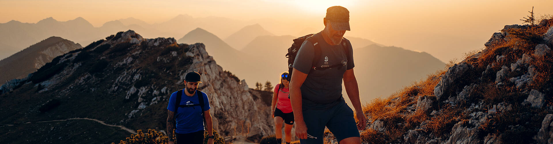 Sonnenaufgangswanderung auf die Petzen/Kordeschkopf