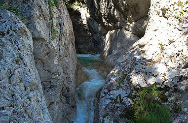 Social_Garnitzenklamm_Wasserfall_c_Kartrin_Presslauer