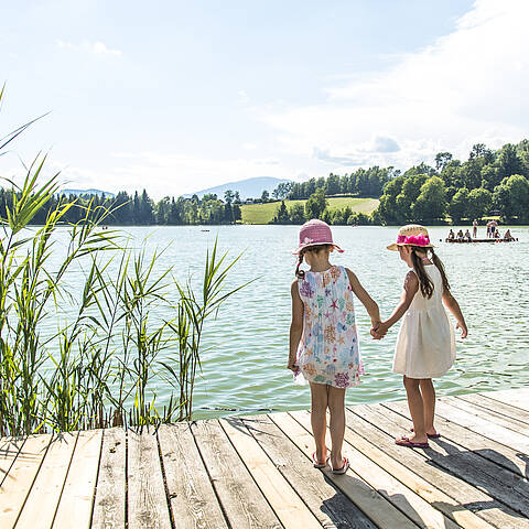 Kinder am Steg am Maltschacher See