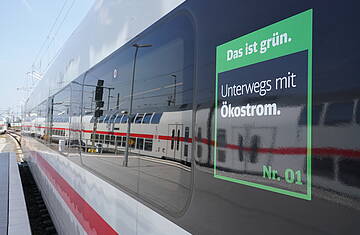 Deutsche Bahn Das ist grün - Unterwegs mit Ökostrom