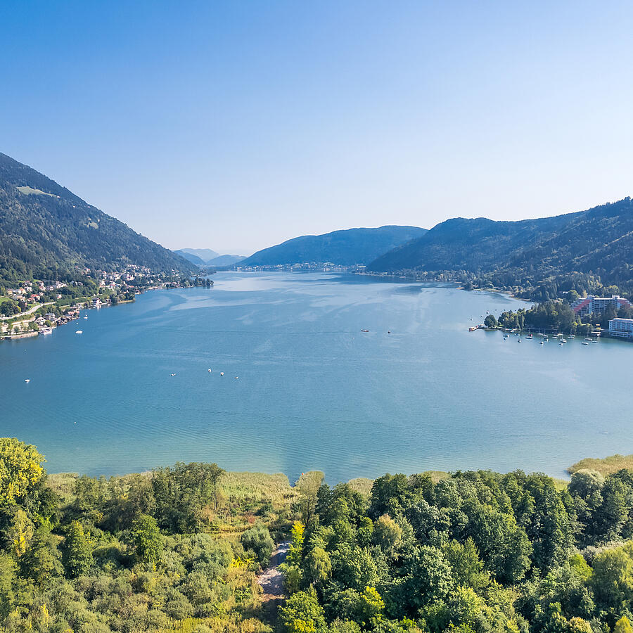Blick auf den Ossiacher See