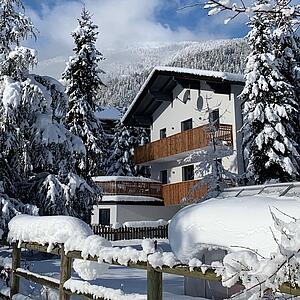 Isa Apartments & Chalets 