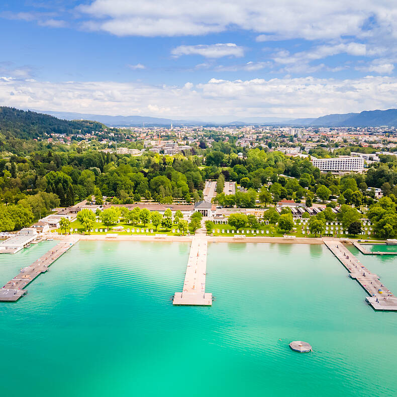 Klagenfurt_Baden im Strandbad Klagenfurt