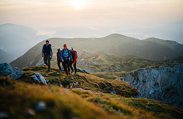 Dobratsch Sonnenaufgang Wandern 