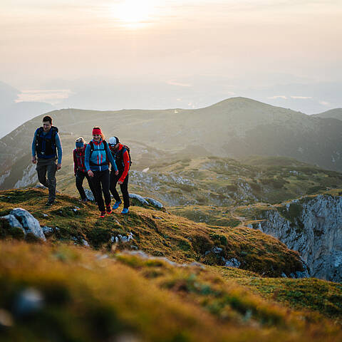 Dobratsch Sonnenaufgang Wandern 
