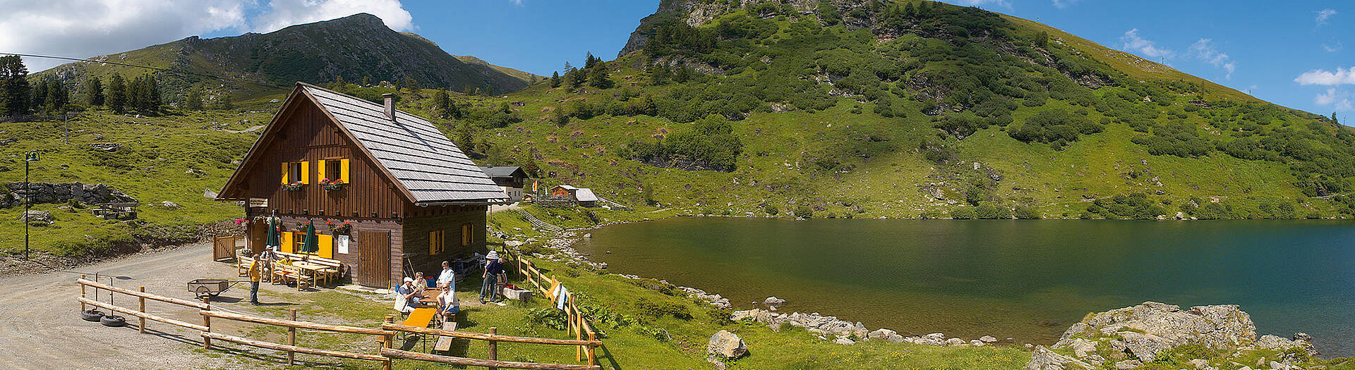 Alpe-Adria-Trail Falkertsee Halter Huette 