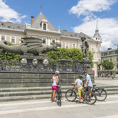 Klagenfurt Lindwurm Neuer Platz